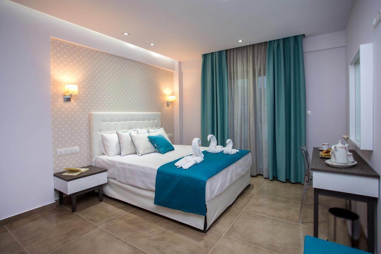 يميناريا Patiras Deluxe B&B المظهر الخارجي الصورة