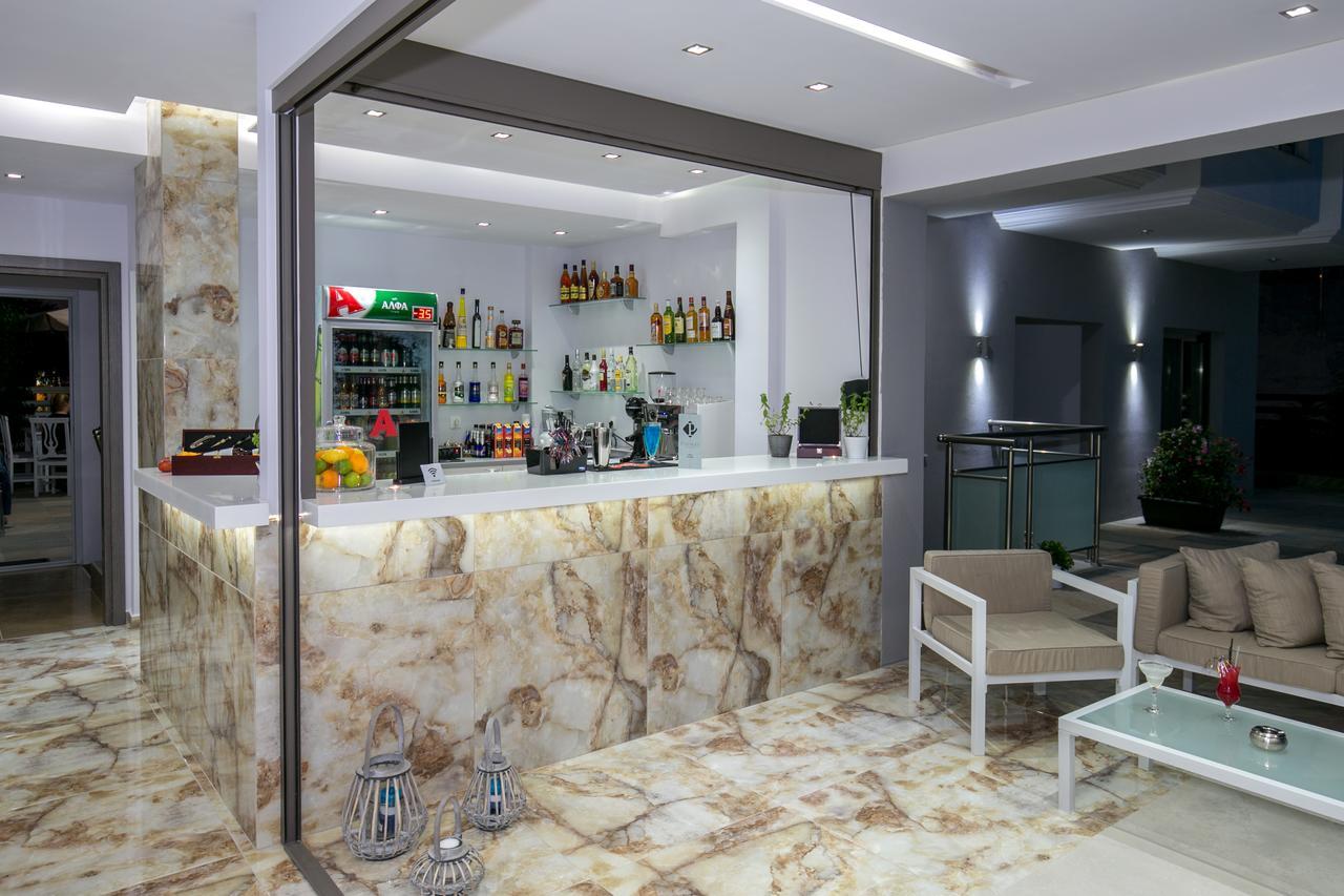يميناريا Patiras Deluxe B&B المظهر الخارجي الصورة